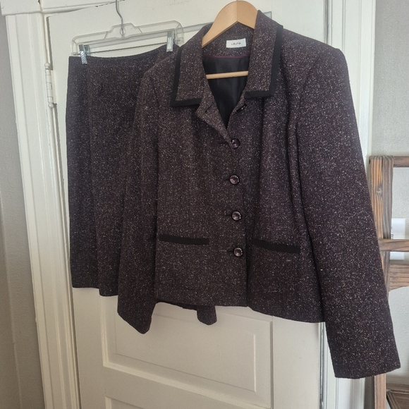 Vintage LAURA Women's Tweed Blazer and Skirt Set - Deep Plum and Black - Picture 1 of 5